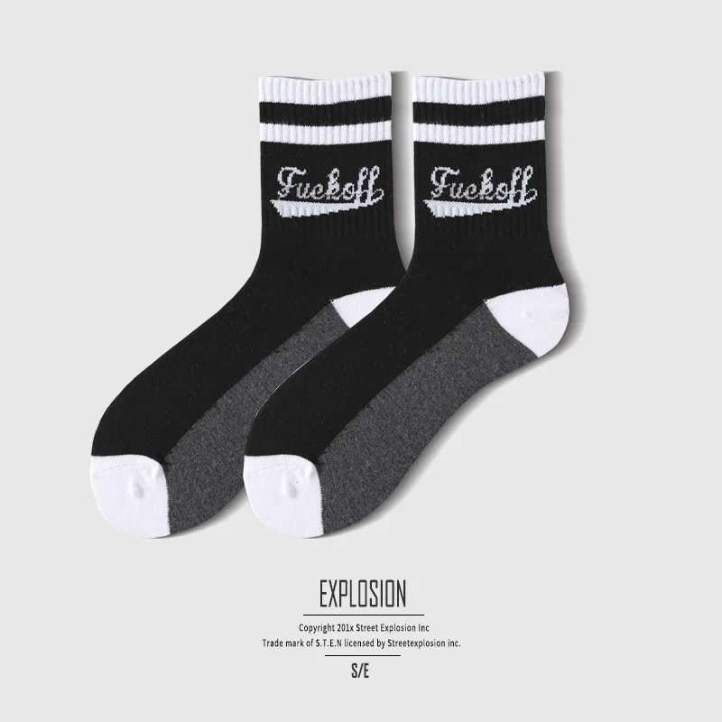 

Original style simple letters in long socks men and women European and American street skateboarding tide socks cotton harajuku
