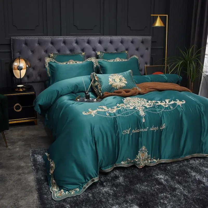 Комплект постельного белья с золотой вышивкой шелк/хлопок простыня на резинке