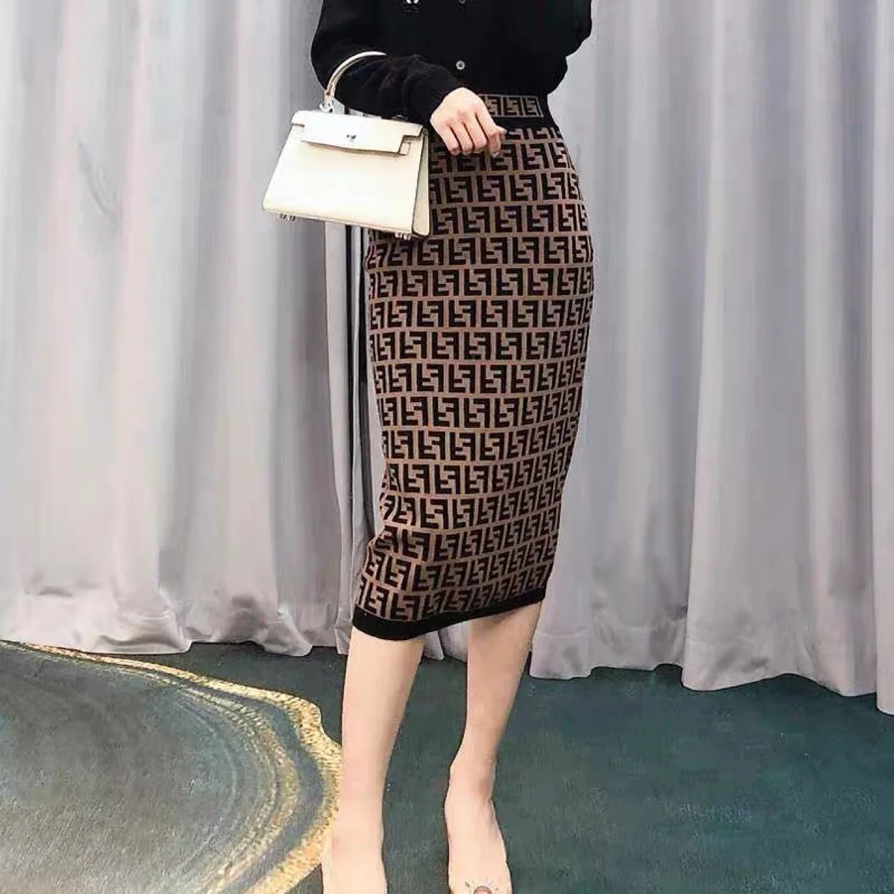 

2021 Spring and Autumn New Double FF Letter Jacquard Slim-Fit over-the-Knee Midi Package Hip Skirt High-Waist Women's Skirt