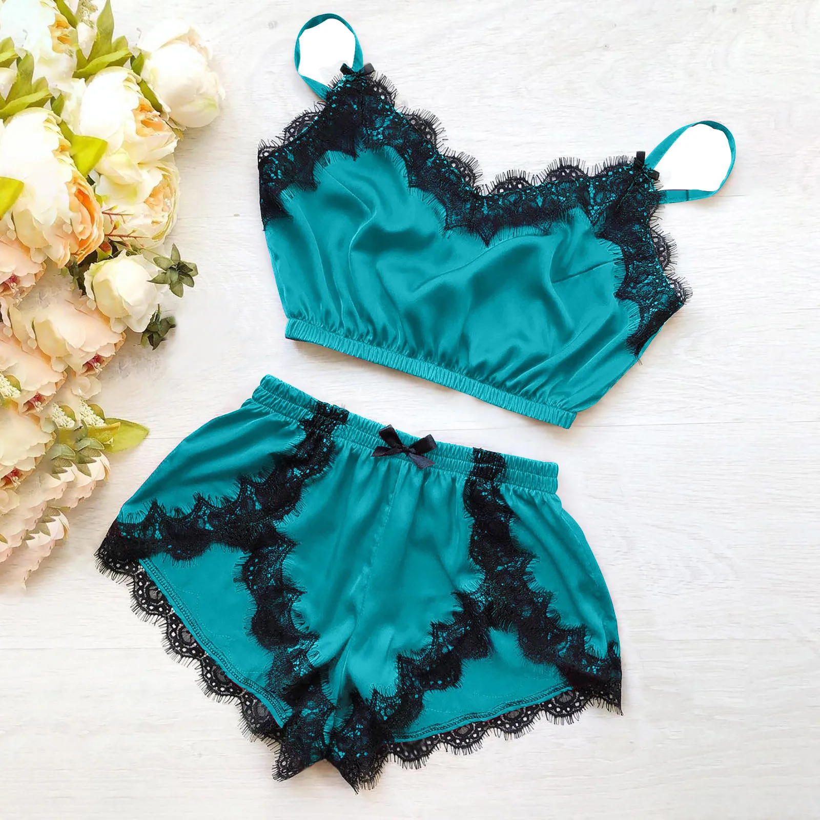 

Lace Pajama Sets Women V-Neck Eyelash Sexy Camisole Pajamas Bowknot Shorts Set Silk surface Feminina Sleepwear pijamas de mujer