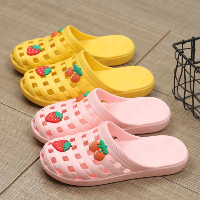 

Summer Fashion Outdoor Closed Toe Sandals Female Online Influencer Flat Cute Fruit Soft Bottom Non-Slip Beach Half Slippers for