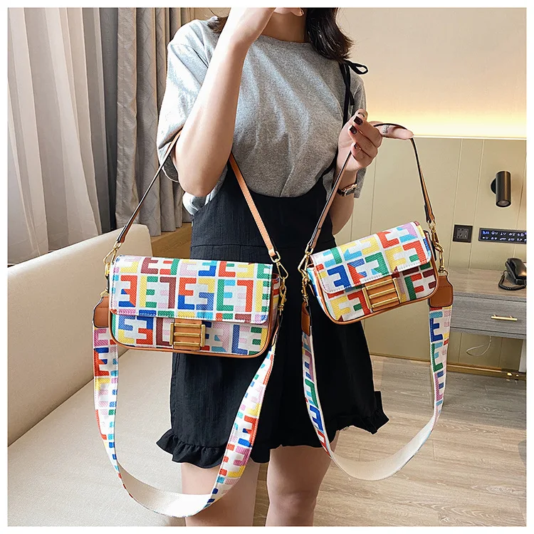 

Bag female handbags 2021 new color grid retro letter shoulder bag for women printing fashion messenger portable square bag