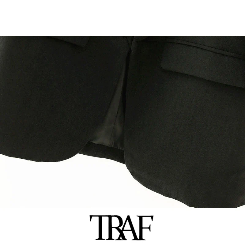 Пиджак женский черный с карманами и плиссированными рукавами | Женская одежда