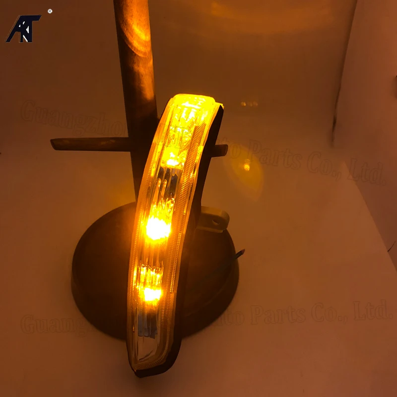 Светодиодный светильник с поворотным сигналом заднего вида для NISSAN Nissan Maxima Altima J32