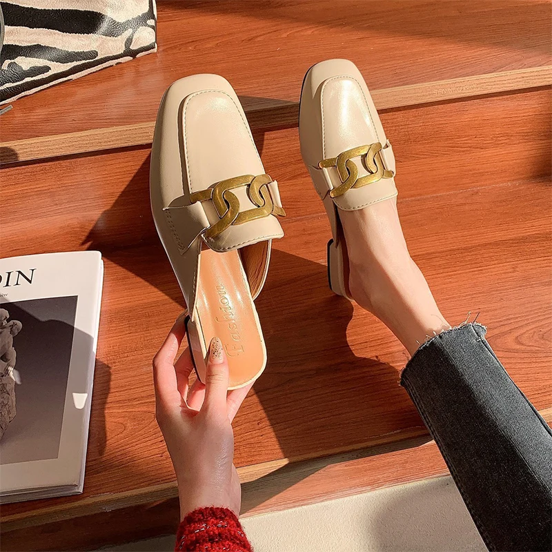 

Mules Shoes Women Slippers Leather Designer Slides Black Beige Casual Flats 2021 Summer Female Closed Toe Low Heeled Shoes