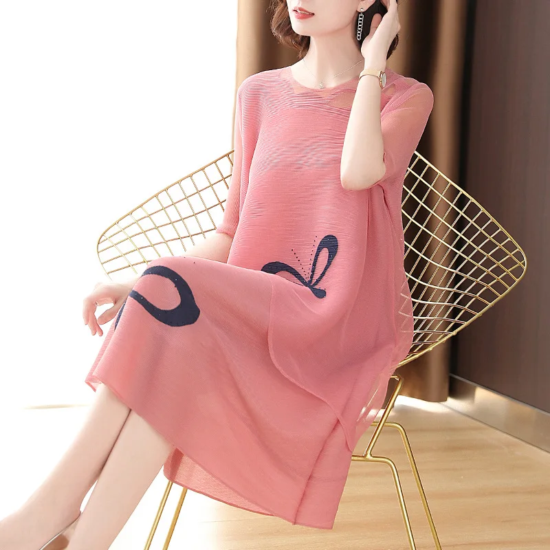 Плиссированное свободное платье миаке большого размера скрывающее живот