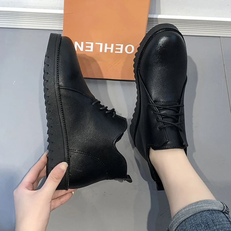 Модные ботинки на плоской подошве сезон осень-зима ботильоны из натуральной кожи