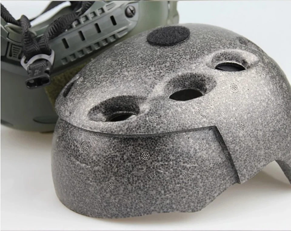 Шлем тактический со стеклянными крыльями и защитными очками цвет в