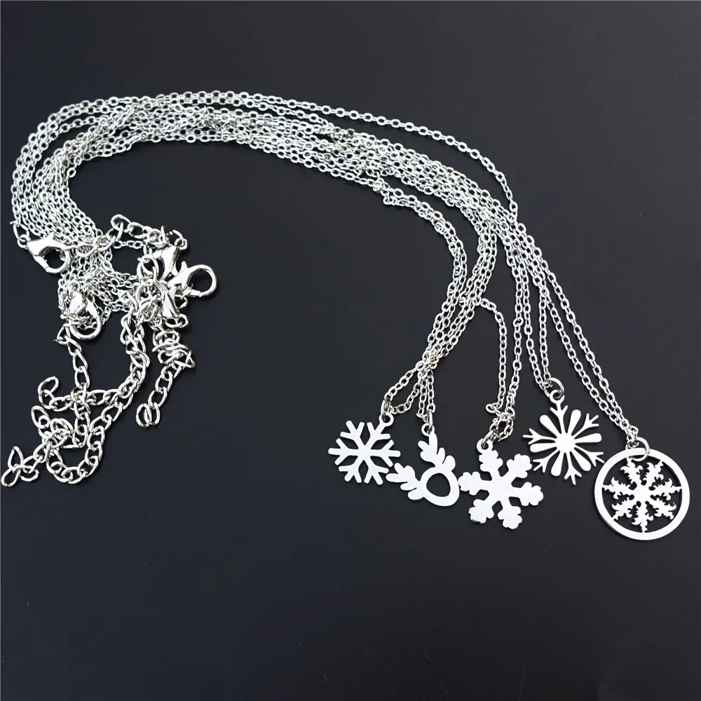 

Snowflake Antler Moose Necklace Stainless Steel Pendant Christmas Jewelry Gift 12 Pcs Mix Wholesale With Stainless Steel Chain