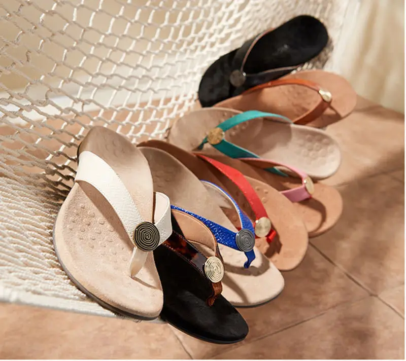 Пляжные шлепанцы женские летние тапочки классная женская обувь уличные сандалии