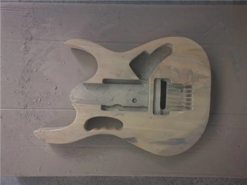 

Afanti Music DIY guitar DIY Electric guitar body (MW-342)