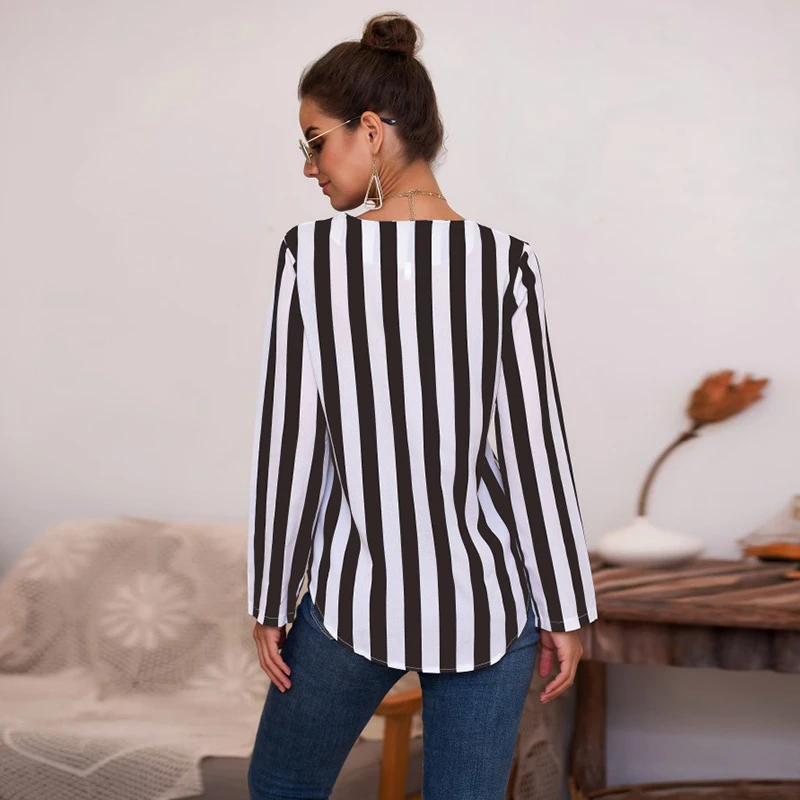 

Dilusoo 2019 Autumn Stripe T-shirt Women Sexy V Lead Full Sleeve Loose Casual Tops Woman Overalls Winter T-Shirts Ladies Tops