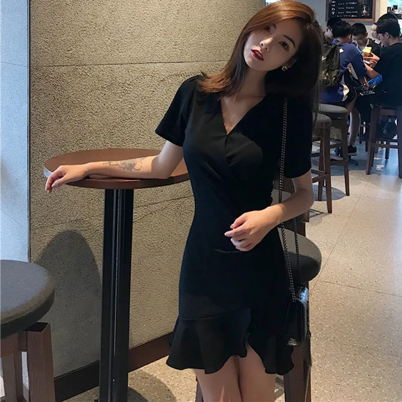 Womens's Irregular Dress Ladies Self-cultivation V Neck Short Sleeve Small Black High Waist Buttocks Female Dresses | Женская одежда