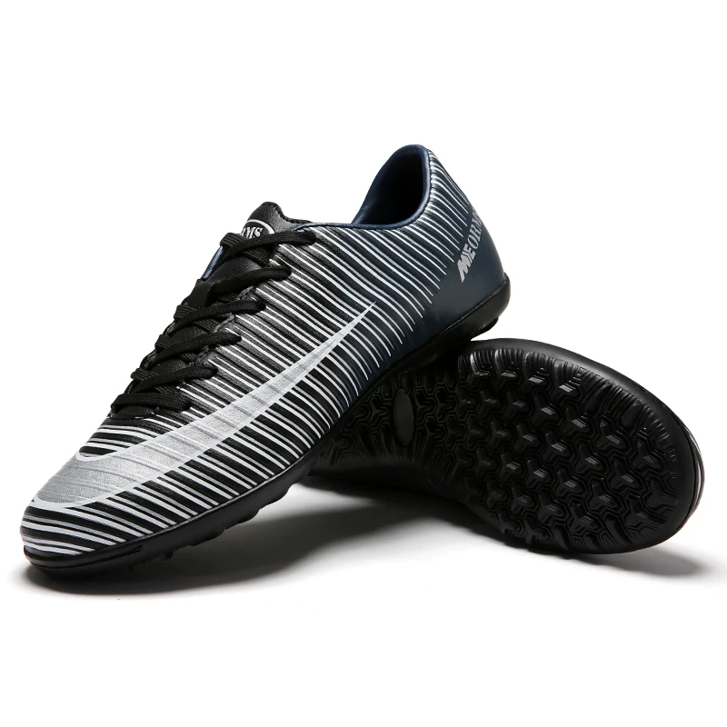 

Men Soccer Boots Grass Cleats Football Shoes TF/AG/FG Kids Long Spikes Outdoor Mens Training Shoes Sneakers Turf Futsal 35-45