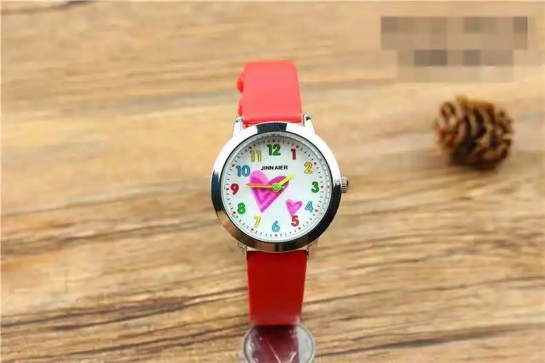 

Cute cartoon love primary and middle school students belt wristwatch simple digital quartz children's watch