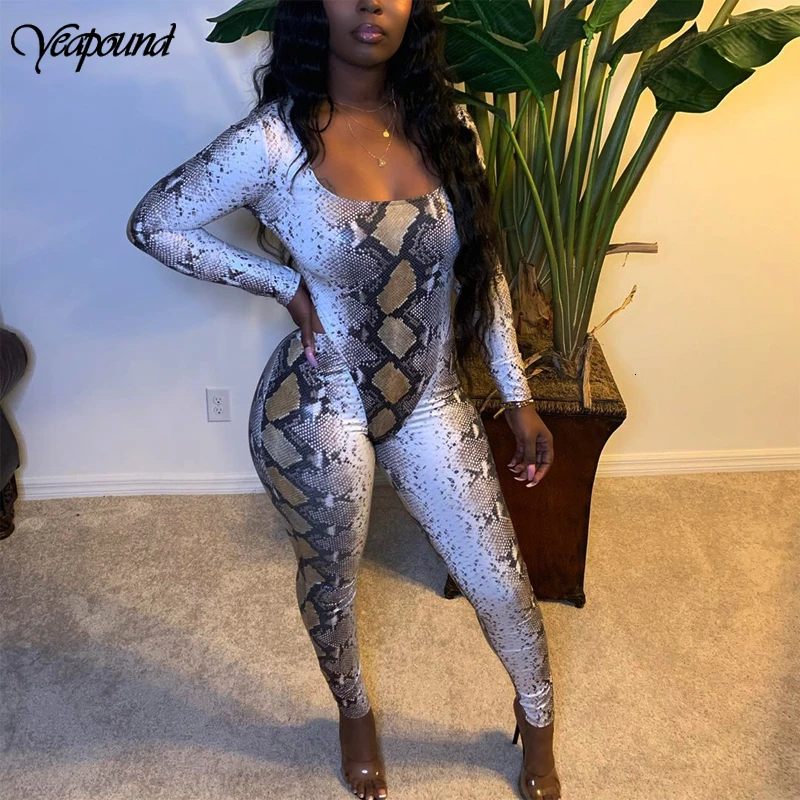 Пикантная обувь под змеиную кожу В комплекте с набором подходящих сумочек