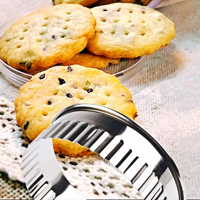 Stainless Steel Fluted Edge Round Cookie Biscuit Cutter Set 12 Pieces Graduated Ring Sizes | Дом и сад