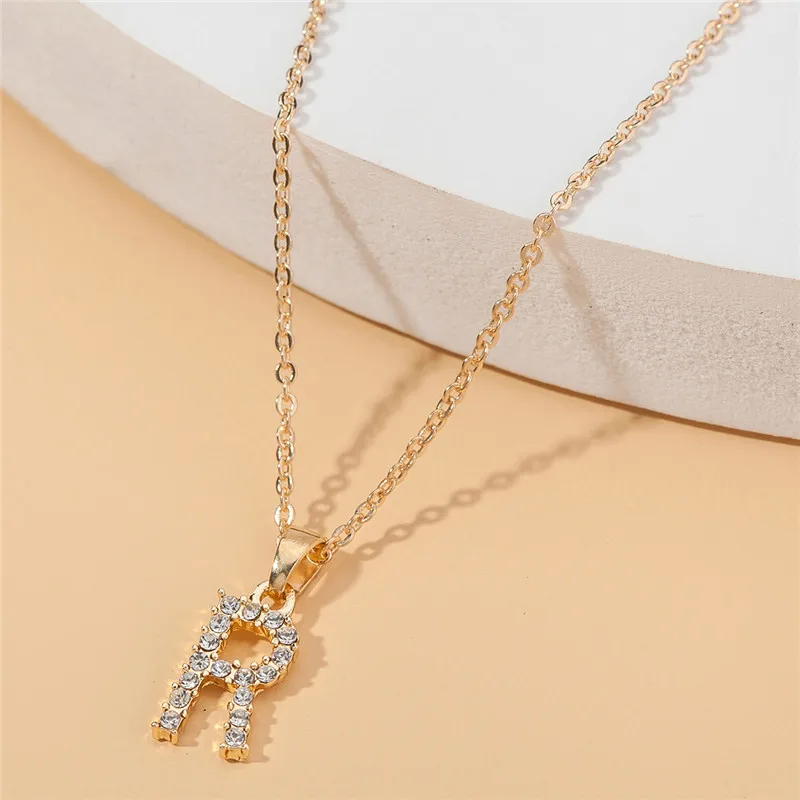 

Luxury Women Necklace Alloy Gold 26 English Letter Pendant Rhinestone Ladies Elegant Chain Exquisite Gift Jewelry