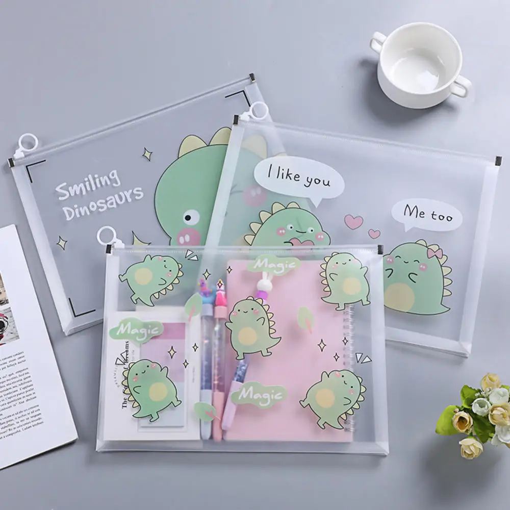 Прозрачная сумка А4 на молнии с маленьким динозавром единорогом цветком планетой