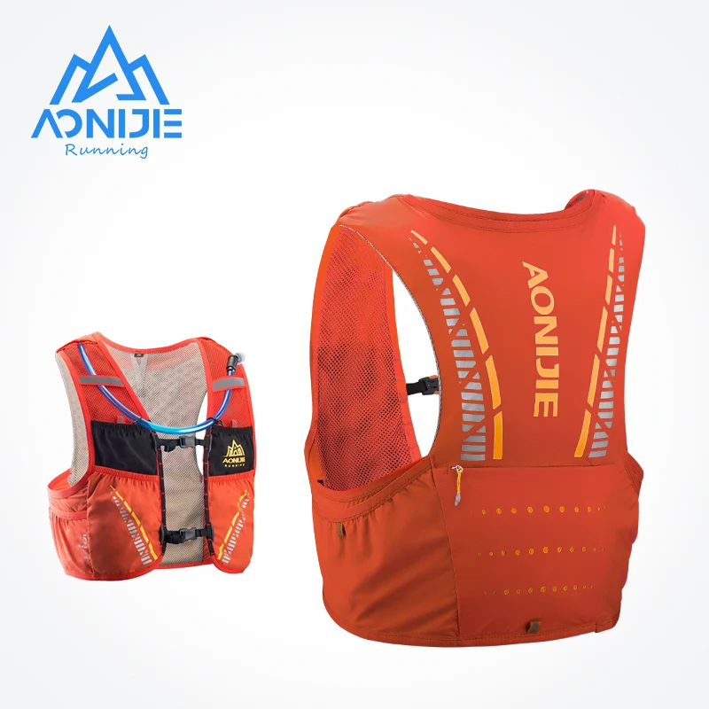 AONIJIE-Mochila con bolsa de agua, chaleco con arnés C933 con compartimento de hidratación, ideal para senderismo, camping, correr maratón, escalada, 5L