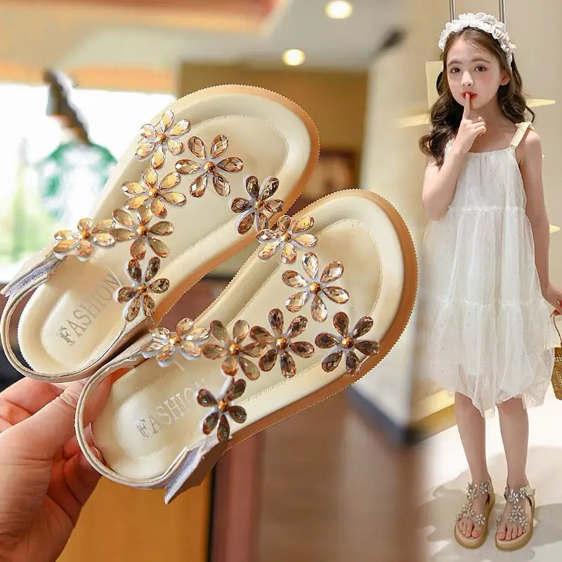 

Girls Princess Sandals 2021 New Summer Fashion Net Red Soft Bottom Beach Shoes Children's Crystal Shoes Large Children's Shoes