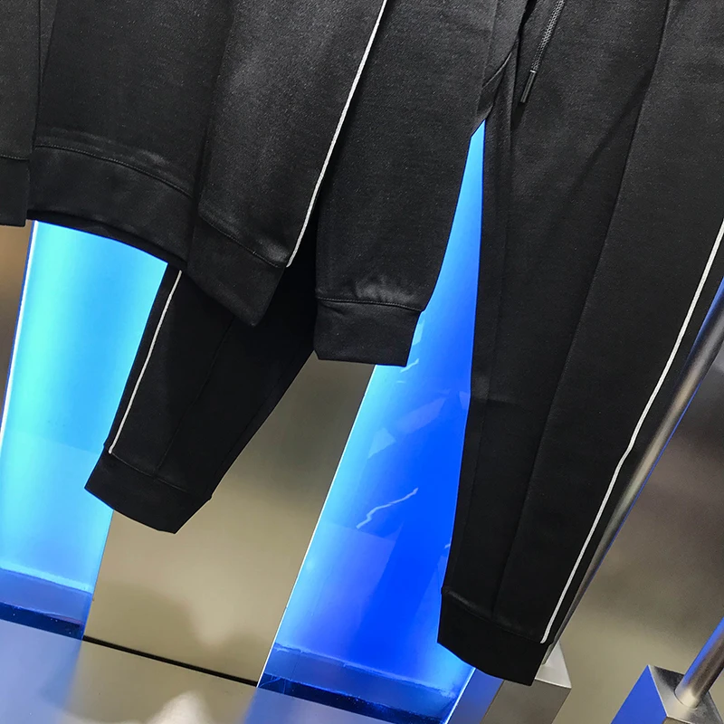 

Korean men's suit autumn new 2020 simple solid color zipper pocket casual long sleeve pants handsome two piece fashion youth