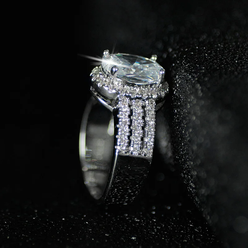 

solid New desgin oval shape Wedding Engagement Luxury Ring Three Rows AAA Zircons rings for Women finger Jewelry R4423S