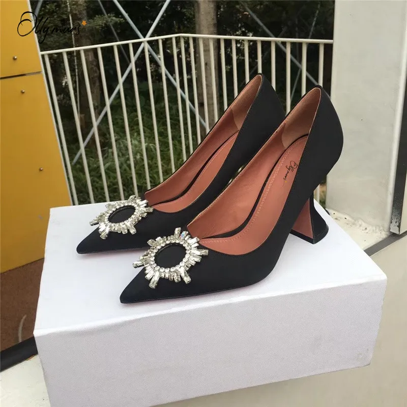 

OllyMurs Fashion Black Spring Summer Women Pumps Sexy Pointed Toe Slip On Crystal Thin High Heel Women Pumps Party Shoes Woman
