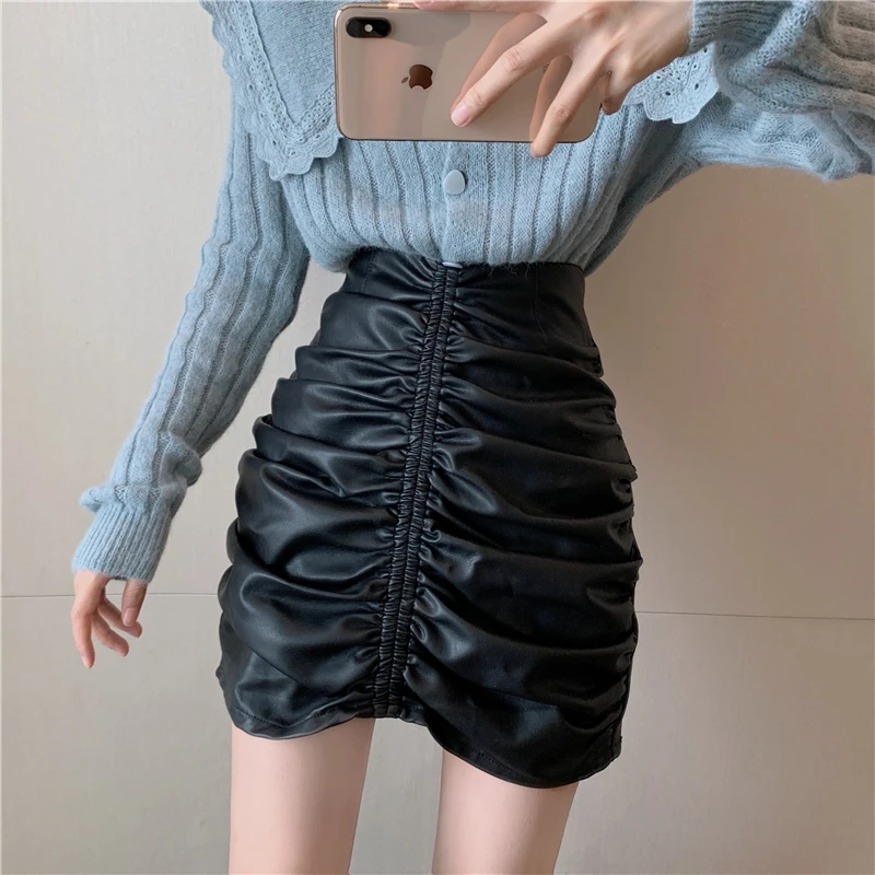 Черного цвета из искусственной кожи мини-юбки со складками Женская юбка-карандаш