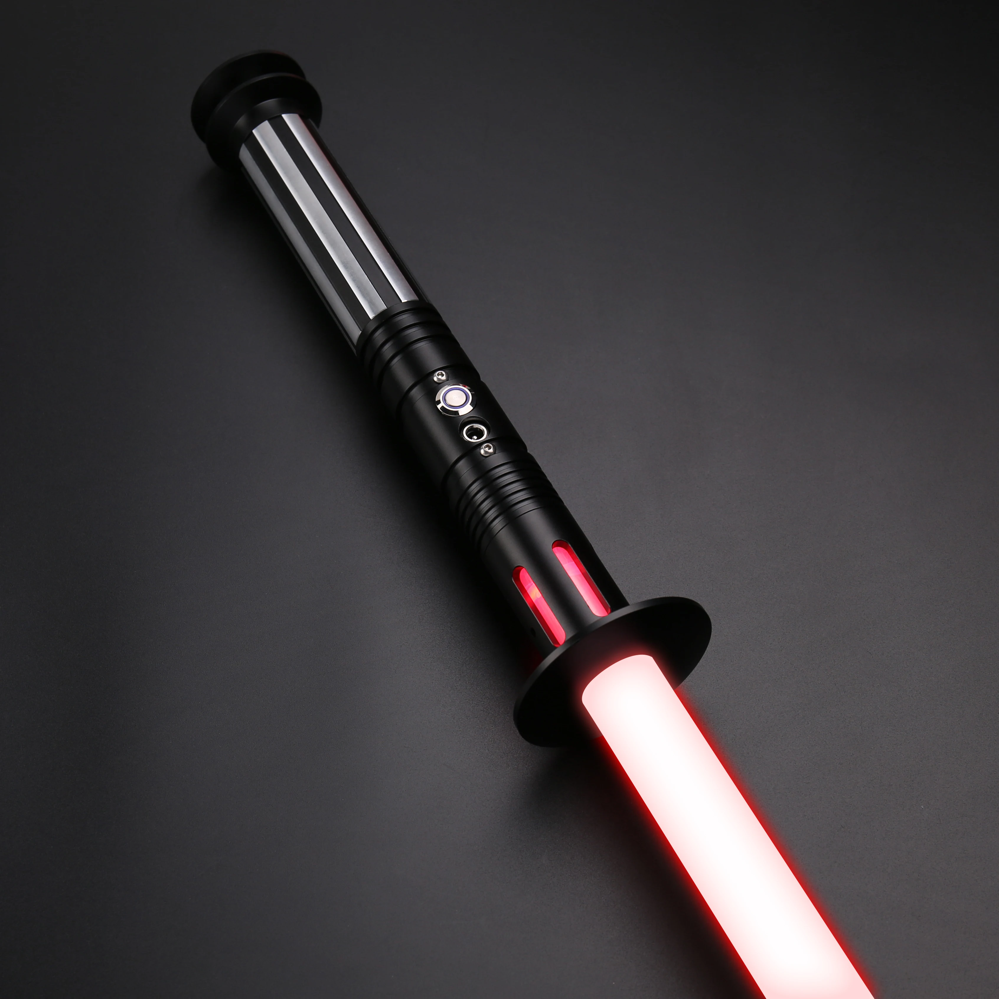 

SaberFeast New Dueling Lightsaber RGB Laser Sword 10 Soundfonts Metal Handle Smooth Swing FOC Cosplay Brinquedos-TSK-E03