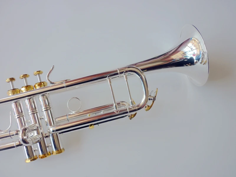 BULUKE Trumpet without drawing silver covered surface golden key high quality drop B trumpet with leather case | Спорт и развлечения