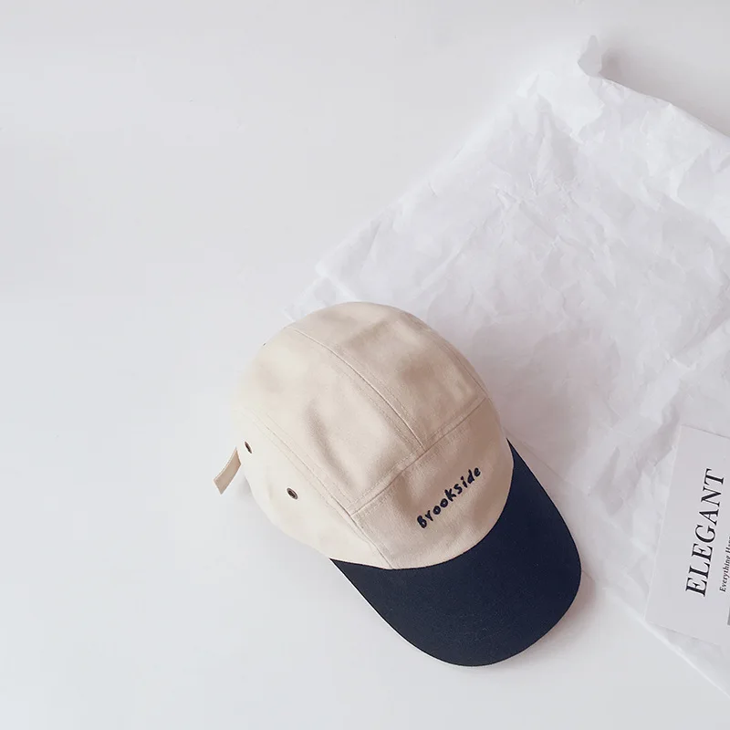 

2021 Spring New Kids Baseball Caps Cute Smiling Letter Child Hat