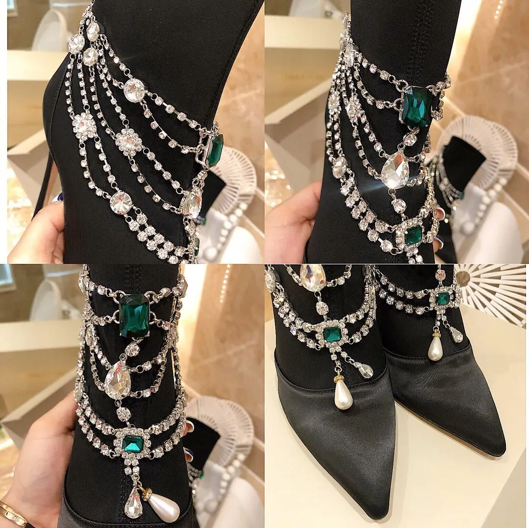 Scarpe donna/женские ботильоны; зимняя шелковая женская обувь на высоком каблуке 10,5 см с острым носком, украшенная кристаллами и цепочкой; зимняя обувь; Zapatos De Mujer