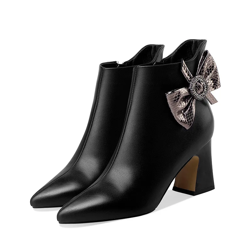 

Fashion Pointed Bowknot Women Boots Genuine Leather Ankle Boots 2020 Winter Warm Fur Plush Women Shoes Big Size 42 Booties Heels