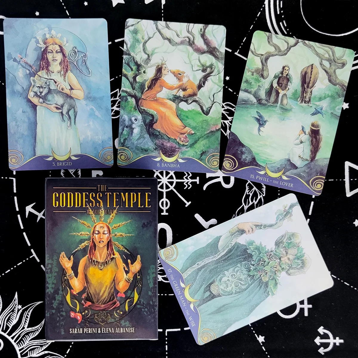

The Goddess Temple Oracle Card Tarot Cards Prophecy Divination Deck English Version Entertainment Board Game 45 sheets/box