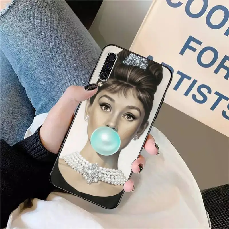 

Audrey Hepburn Customerhigh quality Phone Case For Samsung galaxy S 9 10 20 A 10 21 30 31 40 50 51 71 s note 20 j 4 2018 plus