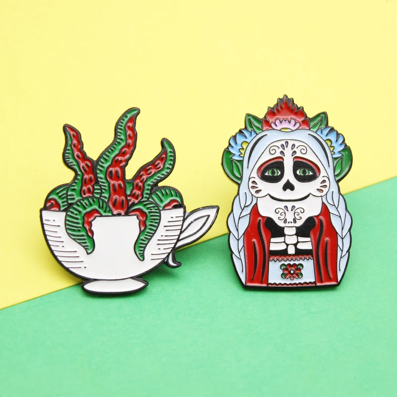 Креативный значок на Хэллоуин для ювелирных изделий маска кофейную чашку кукла с