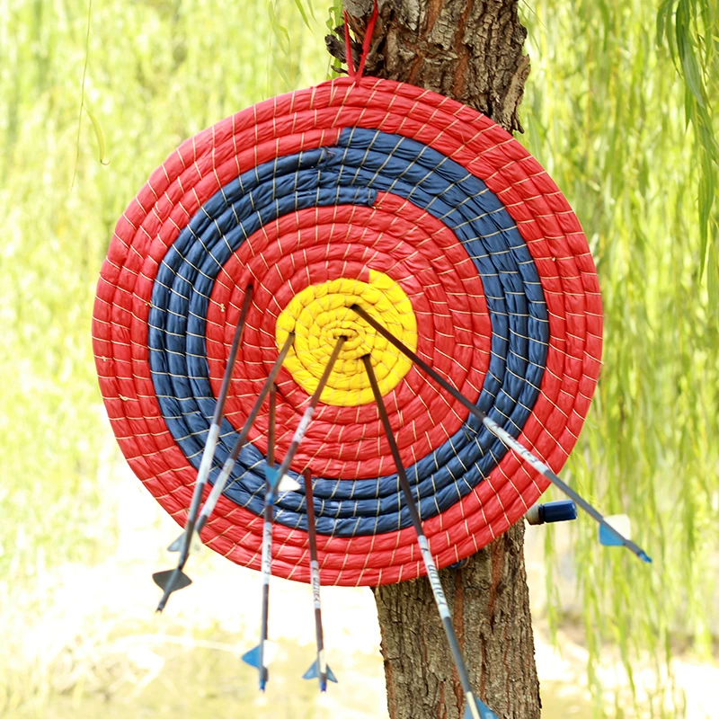 

Target Bow and Arrows Set Shooting Target 50cm Red Color Straw Archery Target for Practice