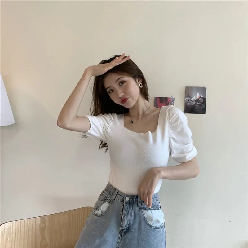 

Женская приталенная рубашка с коротким рукавом, с квадратным воротником и пышными рукавами