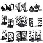 Металлическая подставка для книг в форме дерева