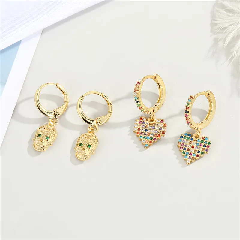 

Женские круглые серьги-гвоздики с цирконом, серьги в форме сердца, скелета, кольца в стиле панк, украшения для ушей, 1 пара