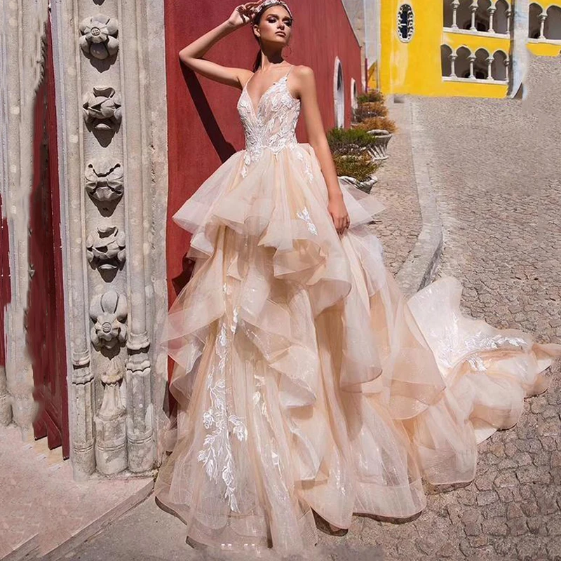 Платье женское ТРАПЕЦИЕВИДНОЕ с открытой спиной на тонких бретельках|Свадебные