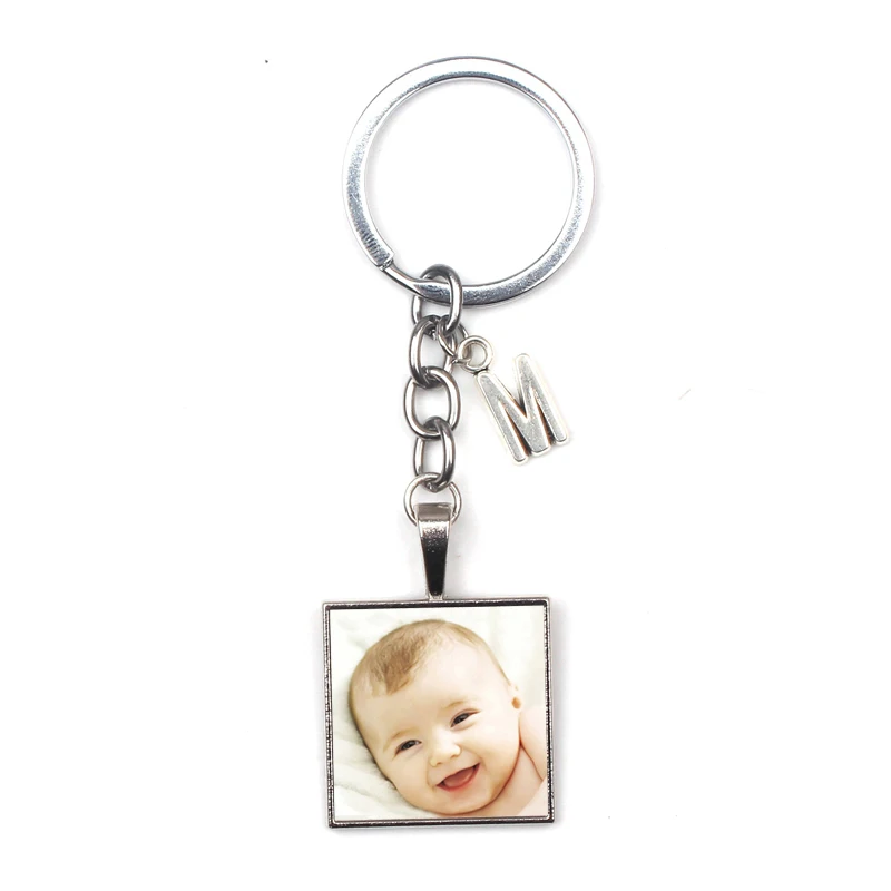 

Personalizeds photo pendant custom keychain Portrait of your baby baby mom dad grandparents like a gift for a family member gift