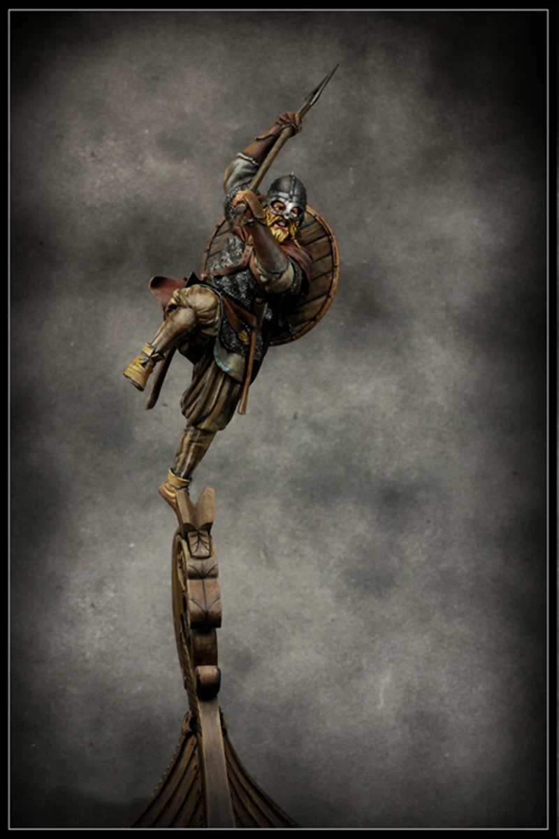 

75mm resin figures model kit Viking warrior G94D