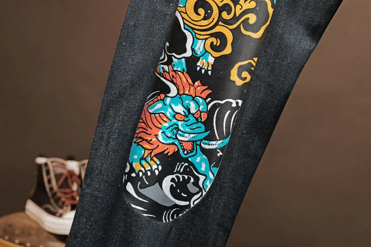 Прилив бренд новые модные повседневные мужские джинсы Одежда высшего качества