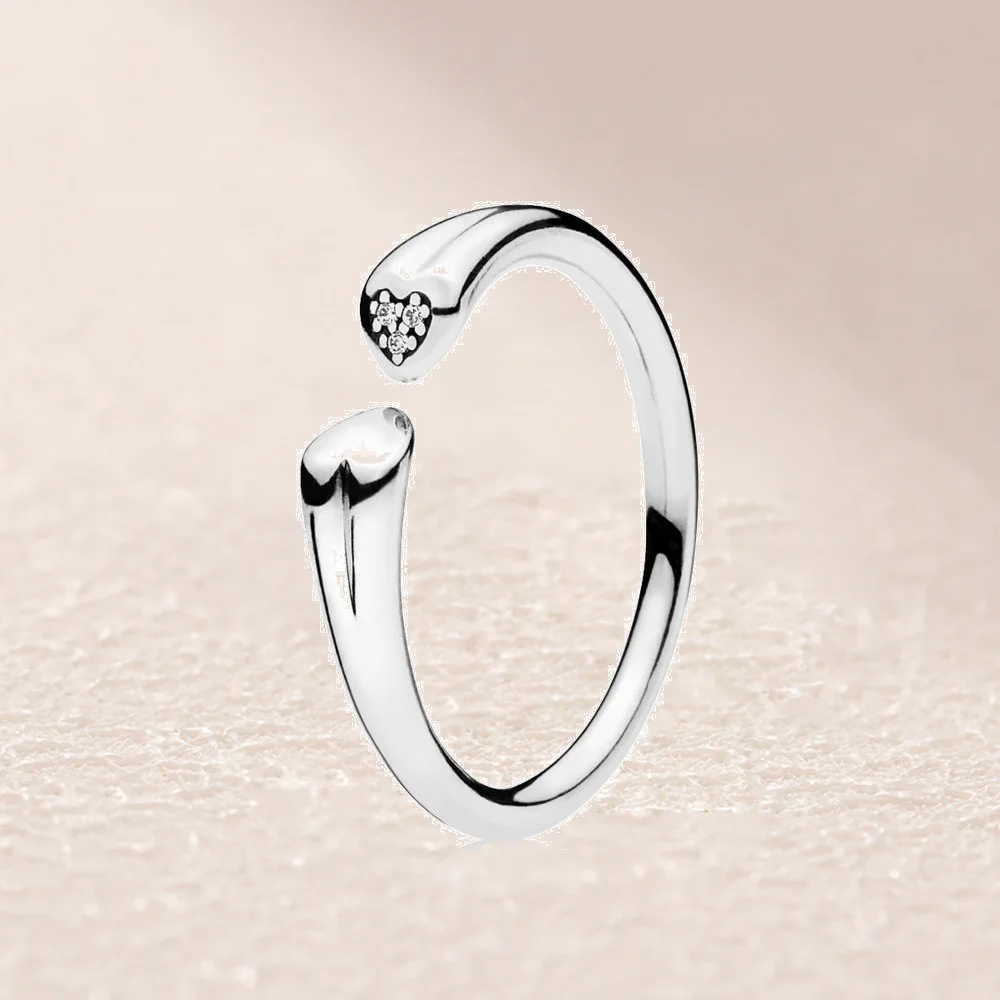 

196572CZ TWO HEARTS RING