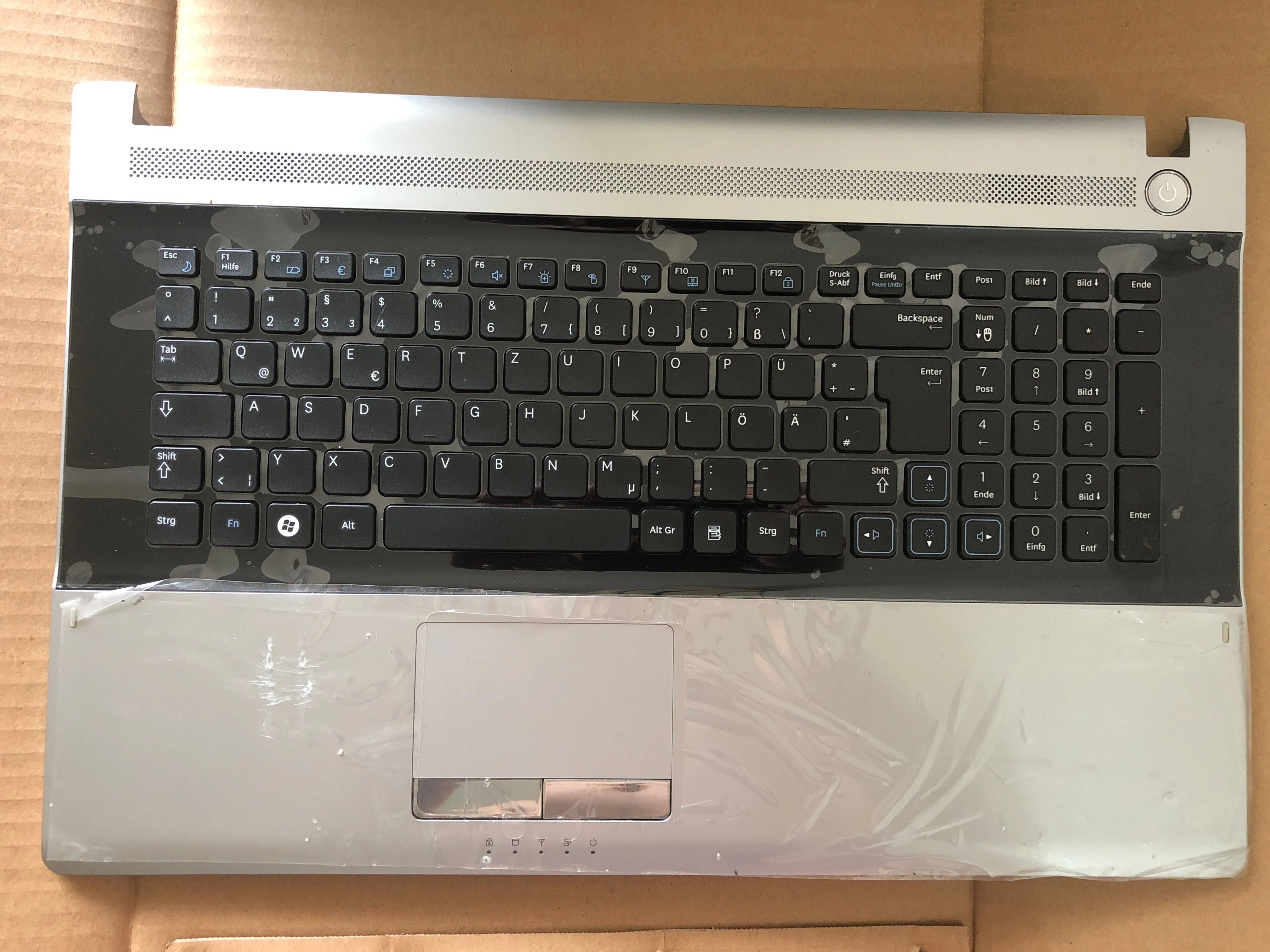 Чехол с клавиатурой для samsung RV711 TOP RV720 RV715 c Германия|keyboard shell|keyboard keyboardkeyboard |