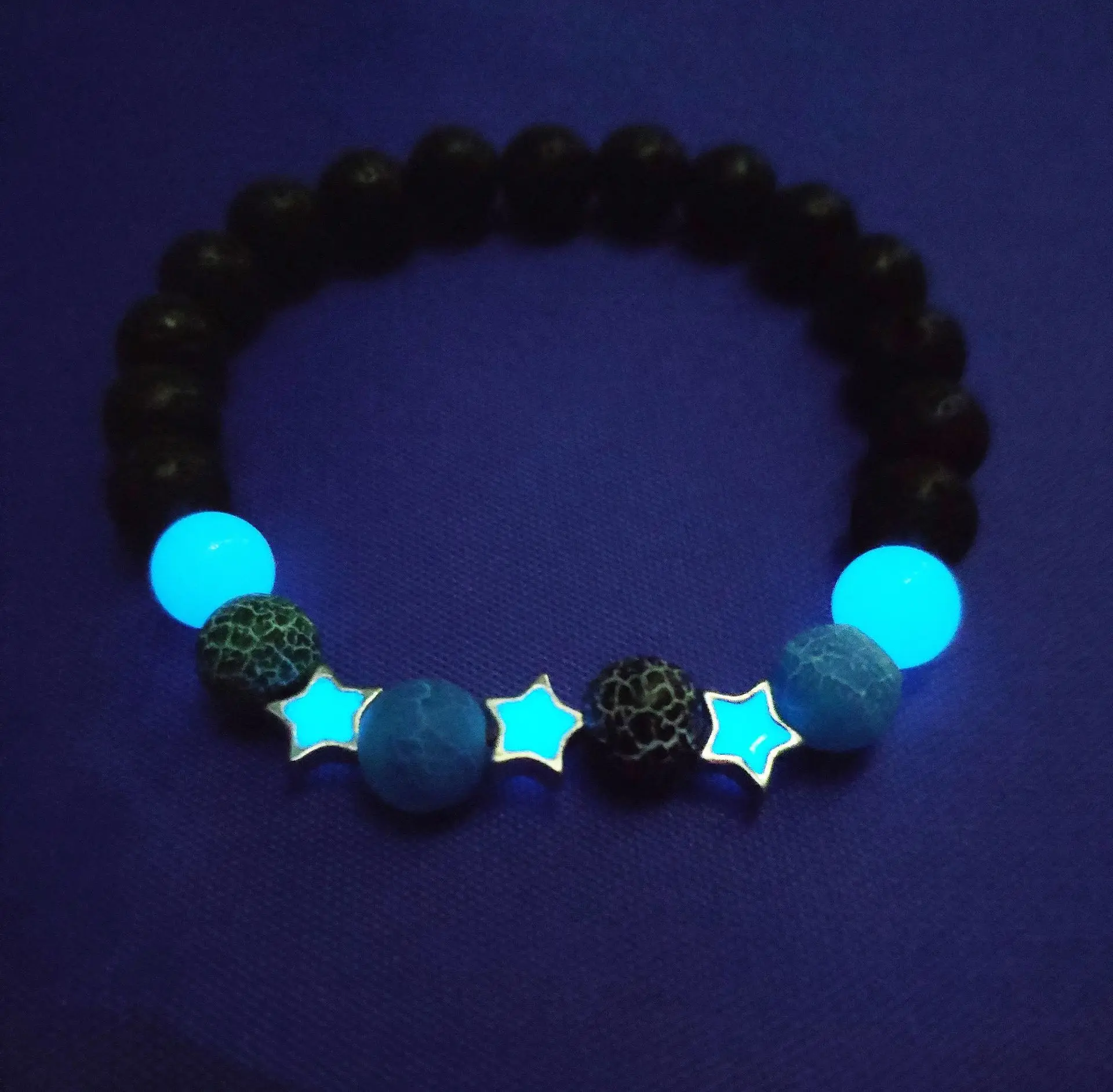 style 3 silver blue Модный браслет из натурального лавы с эластичными бусинами, браслет с шармом, светящийся камень, браслет, ювелирные изделия для женщин и мужчин, подарок на Хэллоуин - Окраска металла: style 3 silver blue