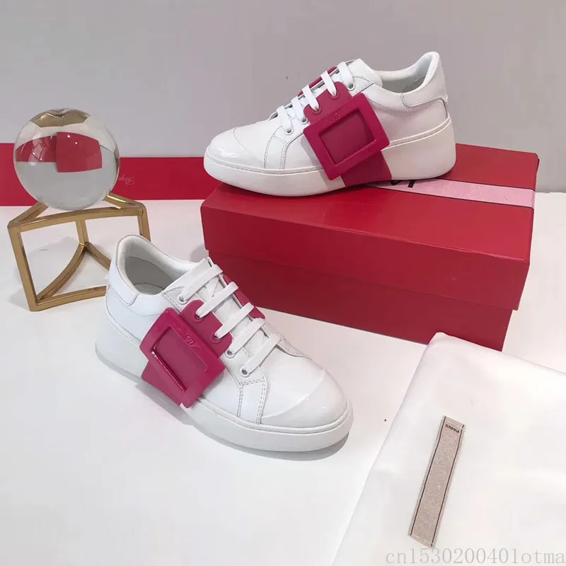 

Luxury Shoes Women Designers Mixed Color Lace Up Shoes Chunky Sneakers Big Buckle Flats Women Low Top Casual Tenis Feminino 2020