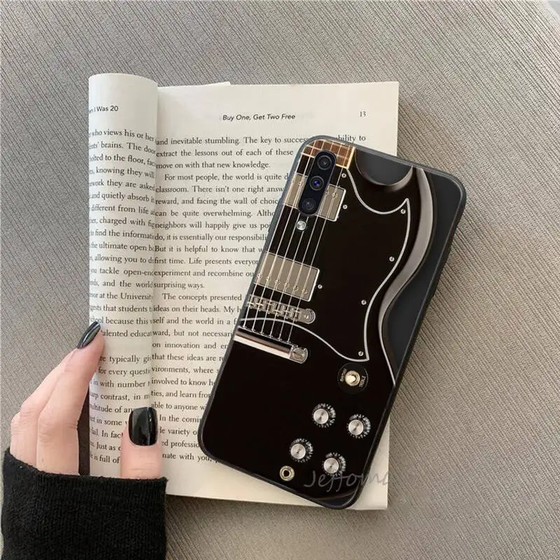 

Hal Graphic Guitar Phone Case For Samsung galaxy S note 7 8 9 10 20 fe edge A 6 10 20 30 50 51 70 lite plus Soft Silicone Funda